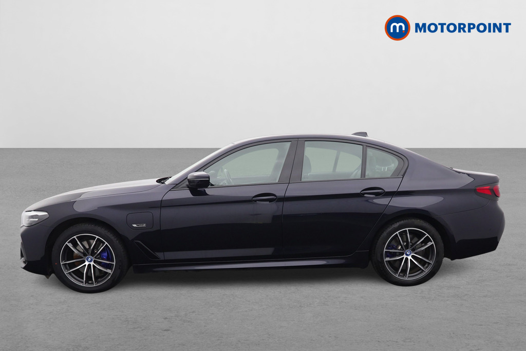 BMW 5 Series M Sport Automatic Petrol Plug-In Hybrid Saloon - Stock Number (1523049) - Passenger side