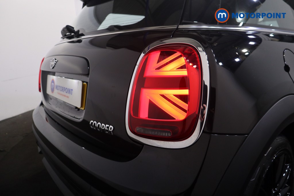 Mini Hatchback Cooper Exclusive Manual Petrol Hatchback - Stock Number (1523215) - 21st supplementary image