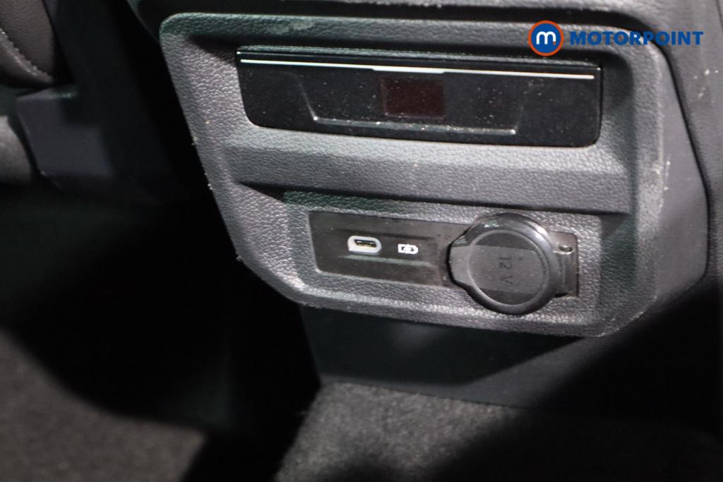 Volkswagen Tiguan R-Line Edition Automatic Petrol SUV - Stock Number (1508201) - 13th supplementary image