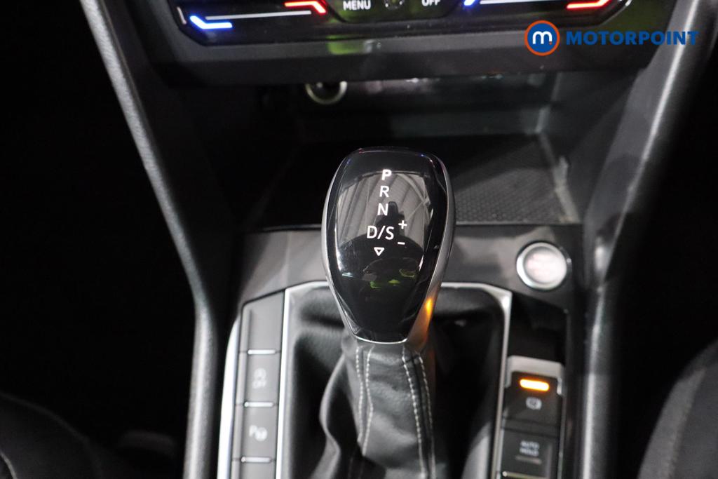 Volkswagen Tiguan R-Line Edition Automatic Petrol SUV - Stock Number (1508201) - 19th supplementary image