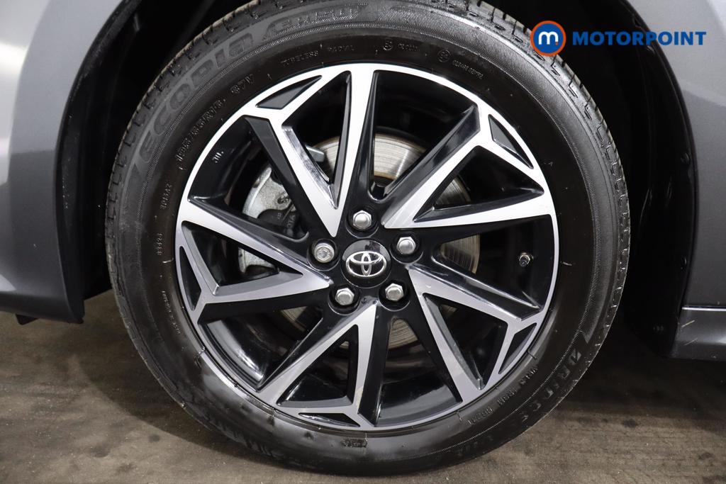 Toyota Yaris Design Automatic Petrol-Electric Hybrid Hatchback - Stock Number (1521425) - 9th supplementary image