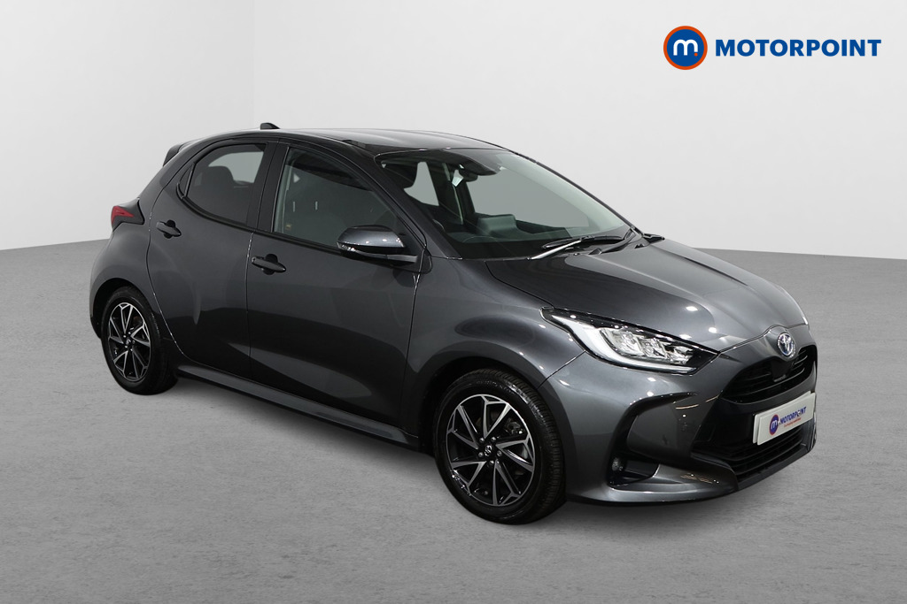 Toyota Yaris Design Automatic Petrol-Electric Hybrid Hatchback - Stock Number (1521425) - Drivers side front corner