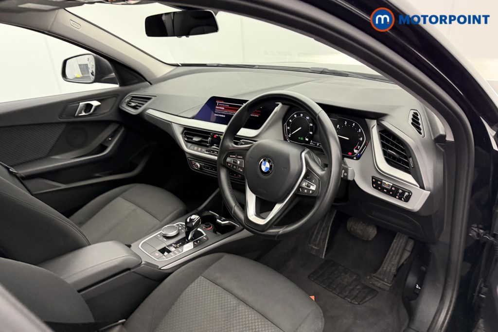 BMW 1 Series SE Automatic Petrol Hatchback - Stock Number (1521895) - 4th supplementary image