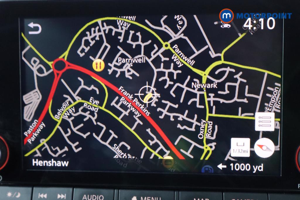 Nissan Juke N-Connecta Automatic Petrol SUV - Stock Number (1522969) - 2nd supplementary image