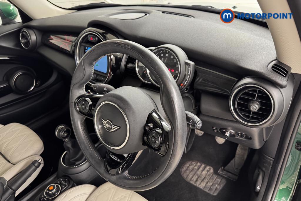 Mini Hatchback Cooper Exclusive Manual Petrol Hatchback - Stock Number (1523396) - 7th supplementary image