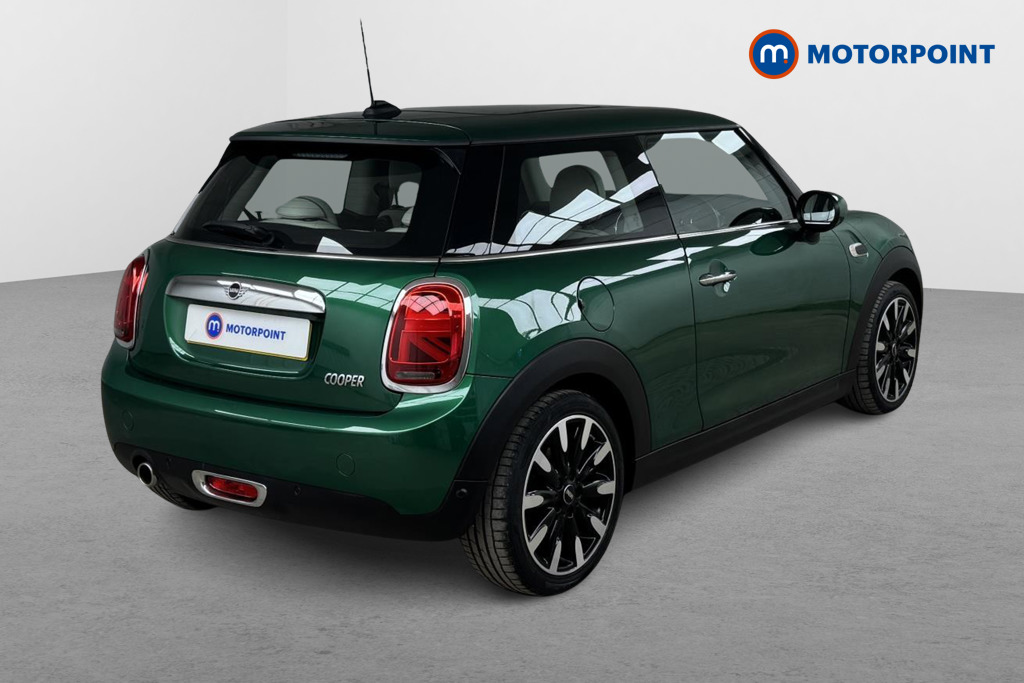 Mini Hatchback Cooper Exclusive Manual Petrol Hatchback - Stock Number (1523396) - Drivers side rear corner