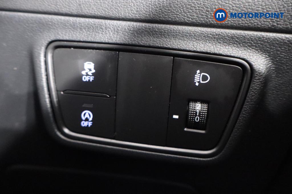 Hyundai Tucson Premium Manual Petrol SUV - Stock Number (1517294) - 12th supplementary image