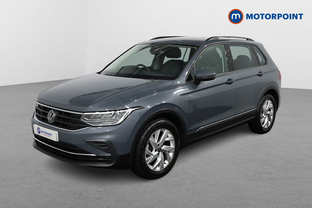 Volkswagen Tiguan Life Automatic Diesel SUV - Stock Number (1522383) - Passenger side front corner