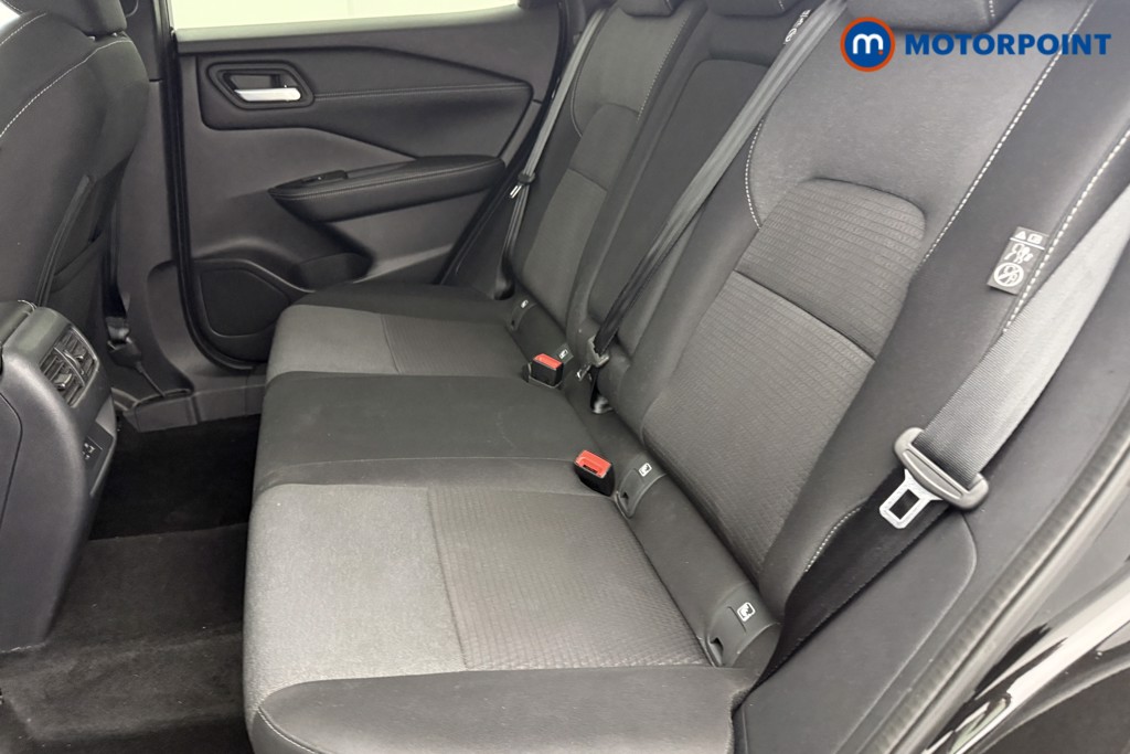 Nissan Qashqai N-Connecta Manual Petrol SUV - Stock Number (1523186) - 24th supplementary image