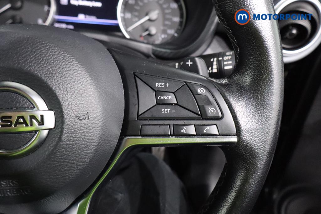 Nissan Juke N-Connecta Automatic Petrol SUV - Stock Number (1519658) - 8th supplementary image