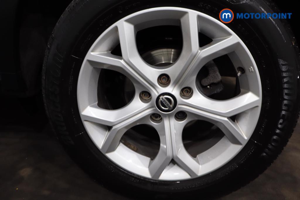 Nissan Juke N-Connecta Automatic Petrol SUV - Stock Number (1519658) - 12th supplementary image