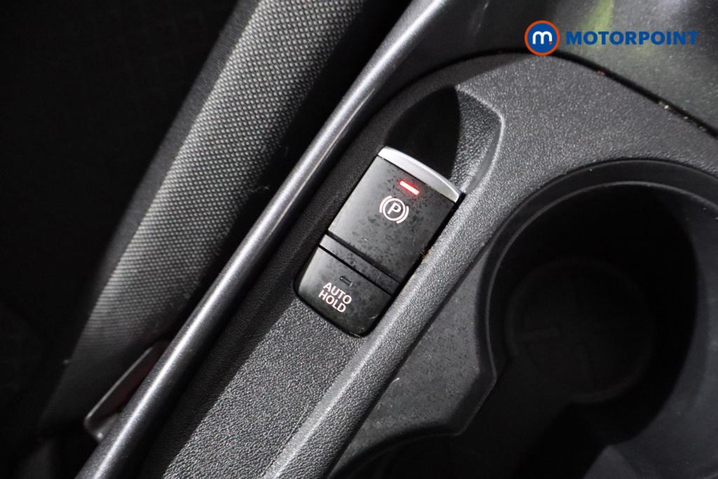 Nissan Juke N-Connecta Automatic Petrol SUV - Stock Number (1519658) - 20th supplementary image