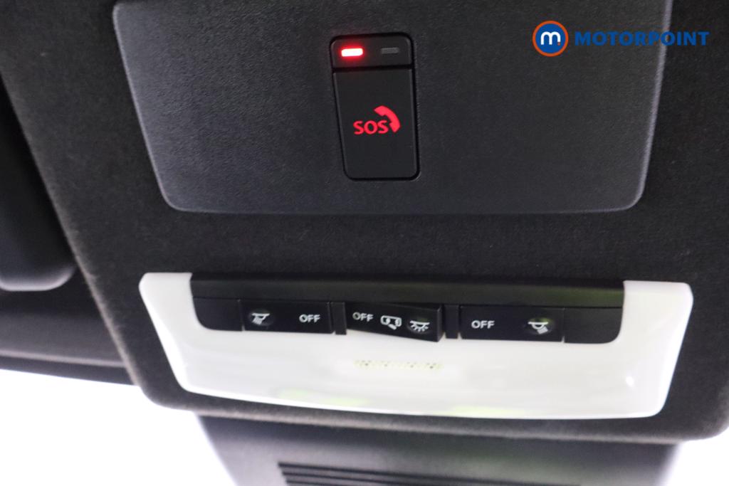 Nissan Juke N-Connecta Automatic Petrol SUV - Stock Number (1519658) - 21st supplementary image