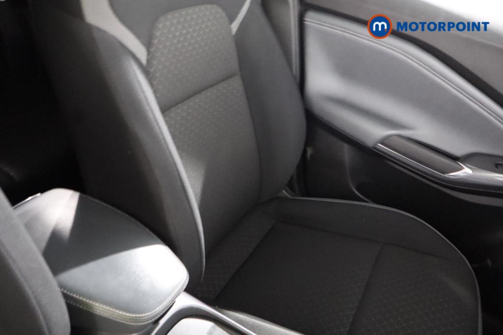 Nissan Juke N-Connecta Automatic Petrol SUV - Stock Number (1519658) - 25th supplementary image