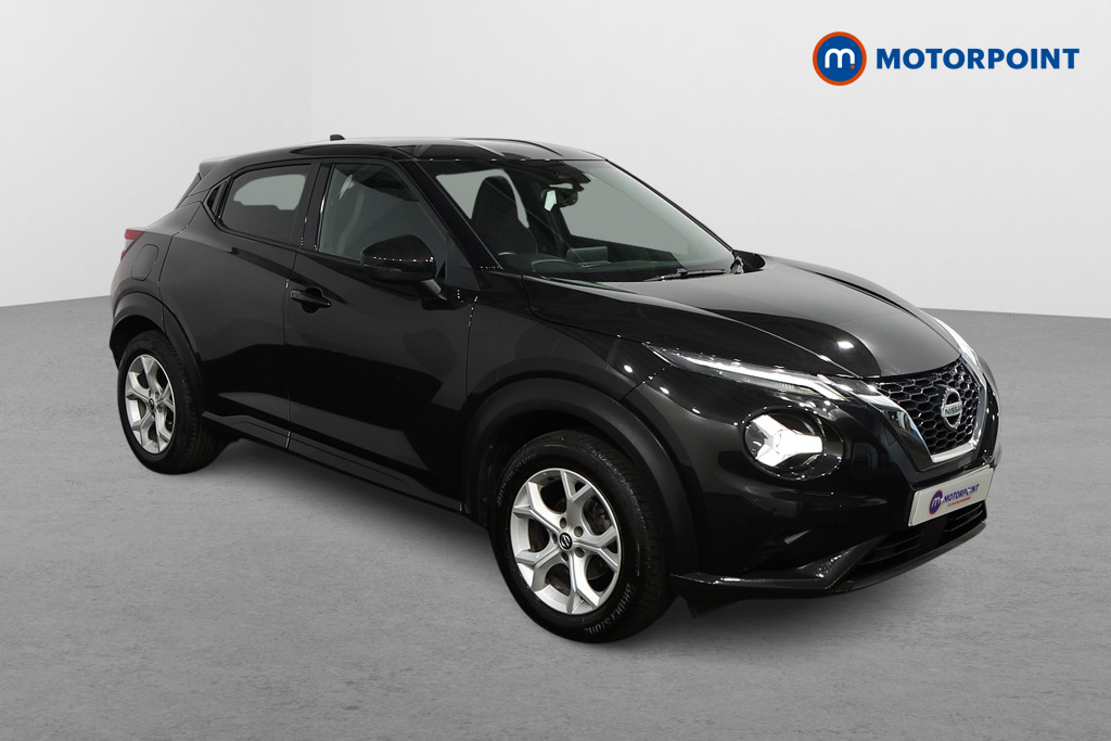 Nissan Juke N-Connecta Automatic Petrol SUV - Stock Number (1519658) - Drivers side front corner