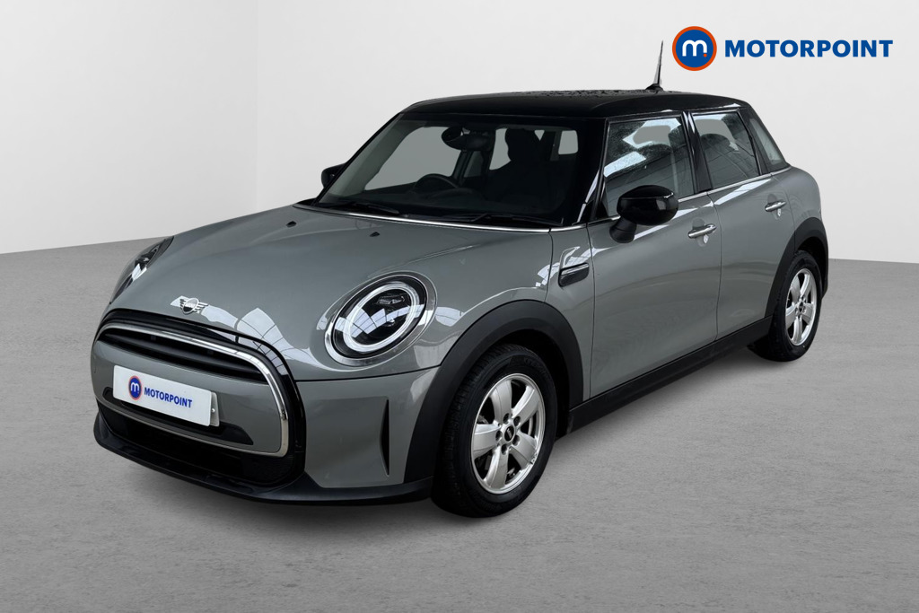 Mini Hatchback Cooper Classic Manual Petrol Hatchback - Stock Number (1523818) - Passenger side front corner