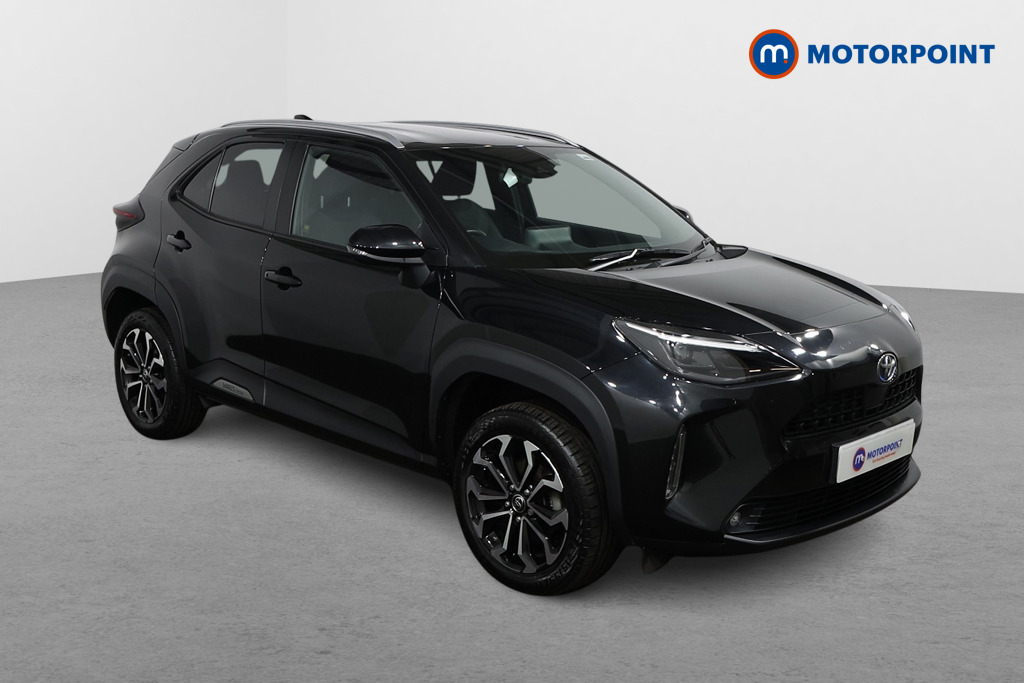 Toyota Yaris Cross Design Automatic Petrol-Electric Hybrid Estate - Stock Number (1519327) - Drivers side front corner