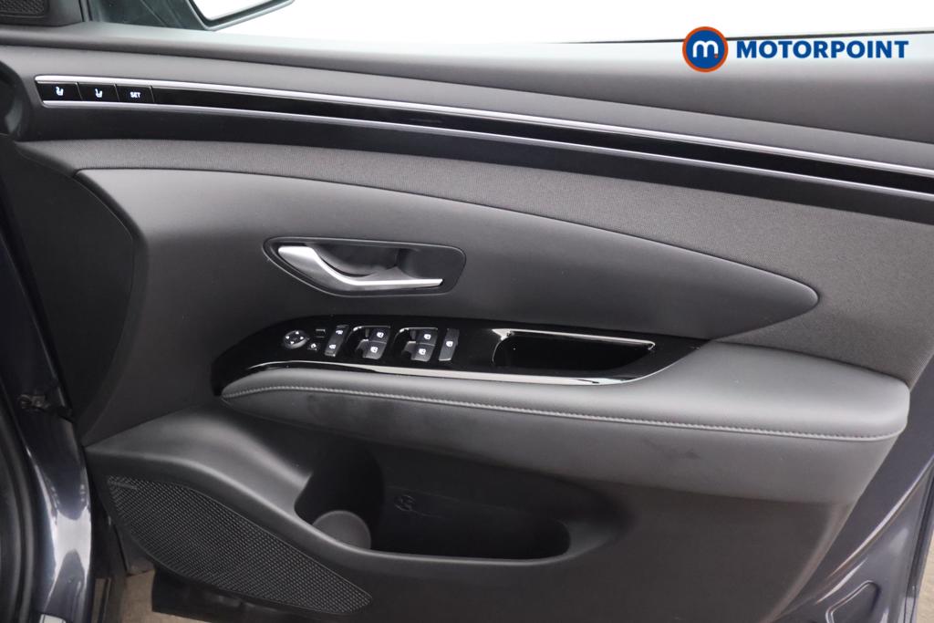 Hyundai Tucson Ultimate Manual Petrol SUV - Stock Number (1521305) - 9th supplementary image