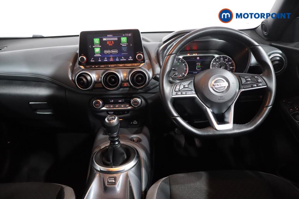 Nissan Juke N-Connecta Manual Petrol SUV - Stock Number (1521784) - 1st supplementary image