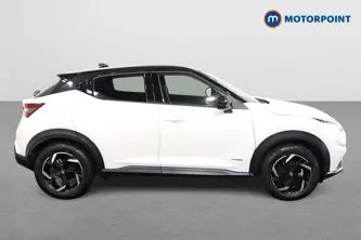 Nissan Juke N-Connecta Automatic Petrol-Electric Hybrid SUV - Stock Number (1523326) - Drivers side