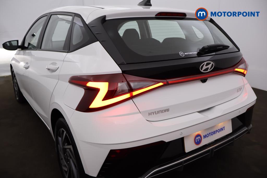 Hyundai I20 Advance Manual Petrol Hatchback - Stock Number (1523472) - 16th supplementary image