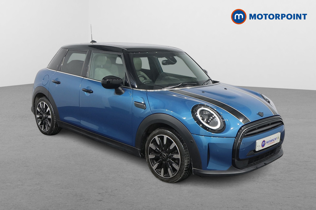 Mini Hatchback Cooper Exclusive Automatic Petrol Hatchback - Stock Number (1524211) - Drivers side front corner