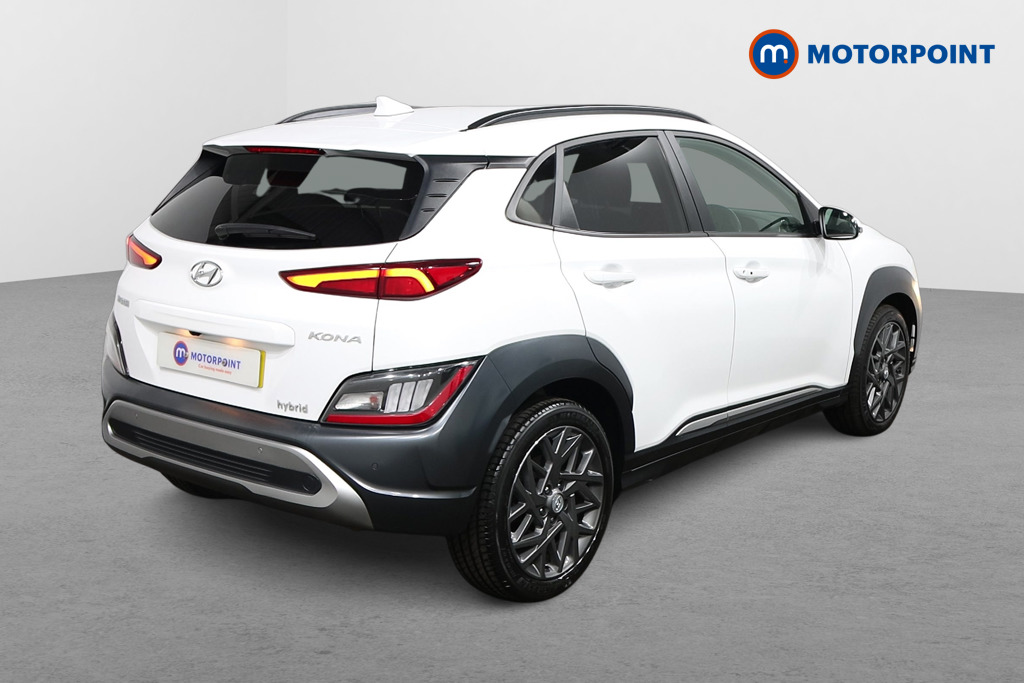 Hyundai Kona Premium Automatic Petrol-Electric Hybrid SUV - Stock Number (1524452) - Drivers side rear corner