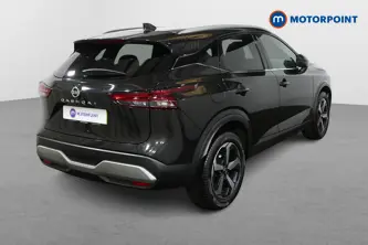 Nissan Qashqai N-Connecta Manual Petrol SUV - Stock Number (1519660) - Drivers side rear corner