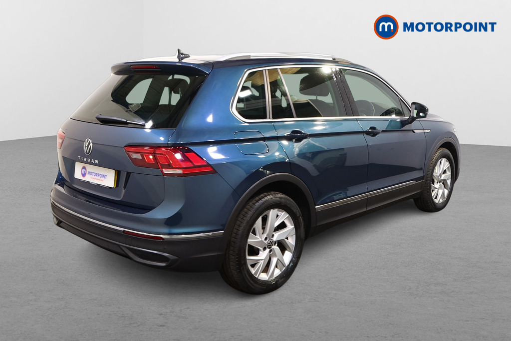 Volkswagen Tiguan Life Manual Petrol SUV - Stock Number (1521219) - Drivers side rear corner