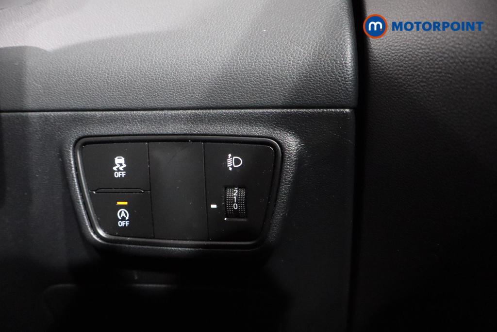 Hyundai Tucson Se Connect Manual Petrol SUV - Stock Number (1526329) - 16th supplementary image