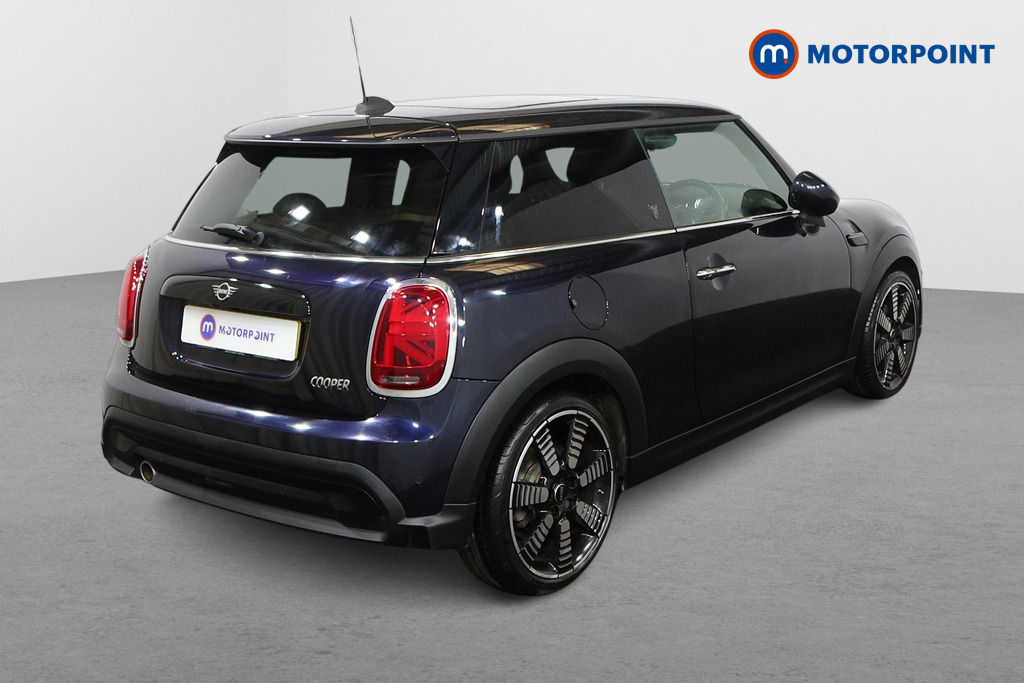 Mini Hatchback Cooper Exclusive Automatic Petrol Hatchback - Stock Number (1519521) - Drivers side rear corner