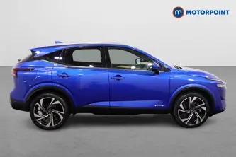 Nissan Qashqai Tekna-Plus Automatic Petrol-Electric Hybrid SUV - Stock Number (1522410) - Drivers side