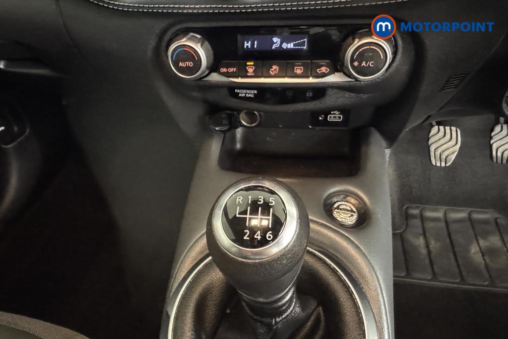 Nissan Juke N-Connecta Manual Petrol SUV - Stock Number (1525370) - 11th supplementary image