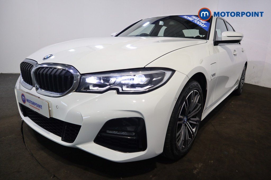 BMW 3 Series M Sport Automatic Petrol Plug-In Hybrid Saloon - Stock Number (1526071) - 26th supplementary image