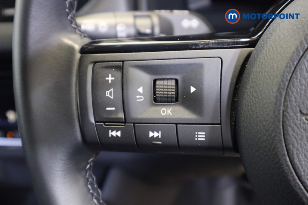 Nissan Qashqai N-Connecta Manual Petrol SUV - Stock Number (1517415) - 11th supplementary image