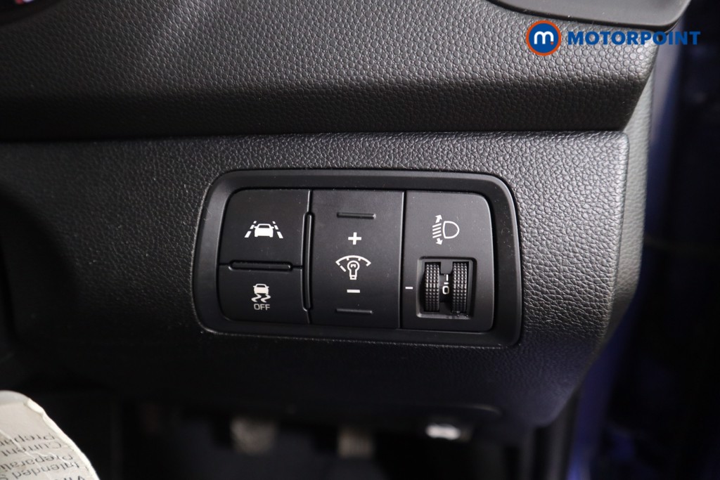 Hyundai I20 Play Manual Petrol Hatchback - Stock Number (1522794) - 9th supplementary image