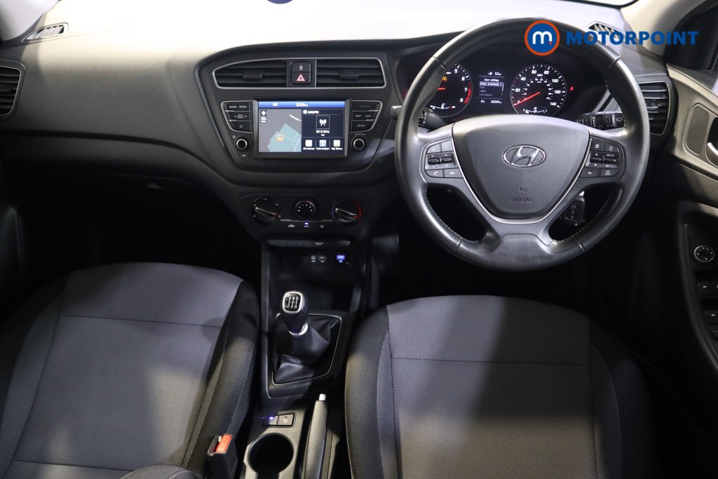 Hyundai I20 Play Manual Petrol Hatchback - Stock Number (1522794) - 1st supplementary image