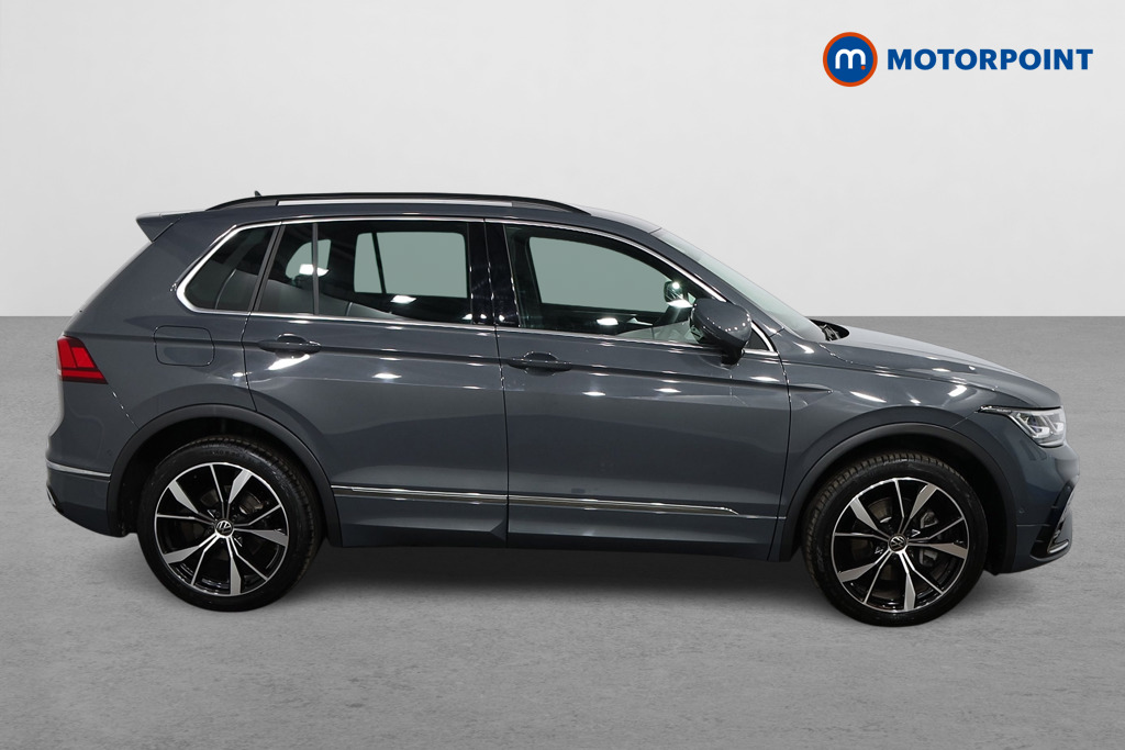 Volkswagen Tiguan R-Line Automatic Petrol Plug-In Hybrid SUV - Stock Number (1525000) - Drivers side