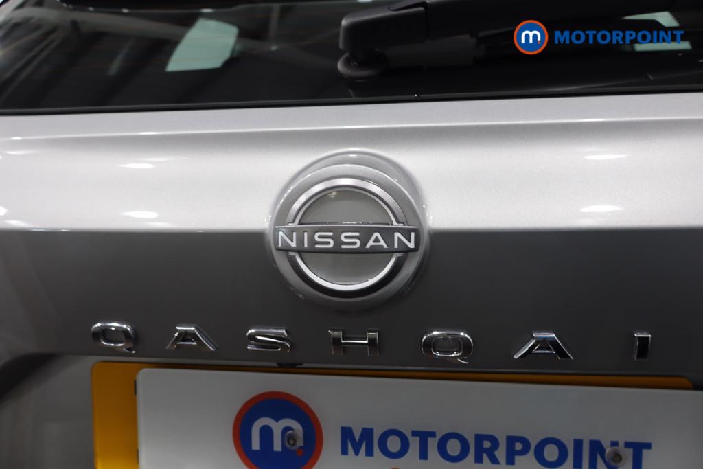 Nissan Qashqai Acenta Premium Automatic Petrol SUV - Stock Number (1525768) - 26th supplementary image