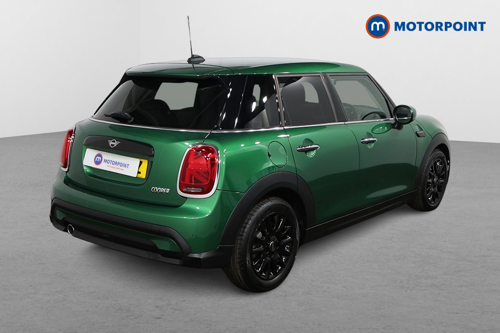 Mini Countryman Cooper Classic Automatic Petrol SUV - Stock Number (1527062) - Drivers side rear corner