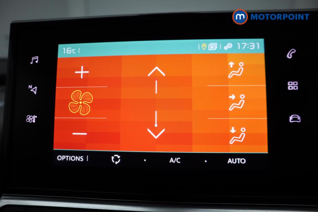 Citroen C4 Cactus Flair Automatic Petrol SUV - Stock Number (1473143) - 16th supplementary image