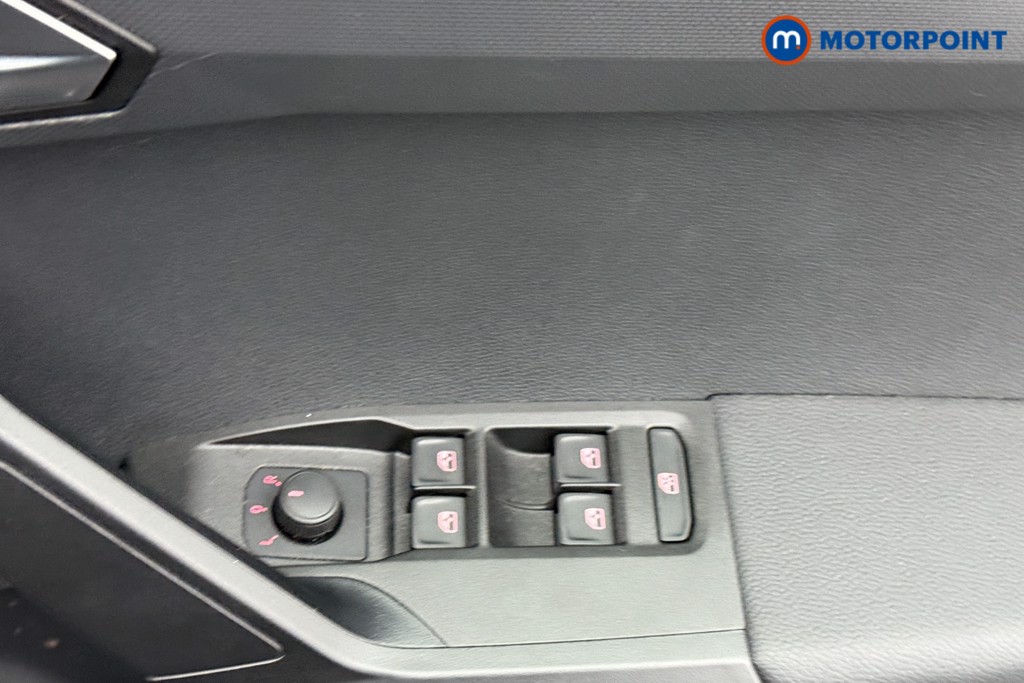 Seat Arona Se Edition Manual Petrol SUV - Stock Number (1526900) - 15th supplementary image