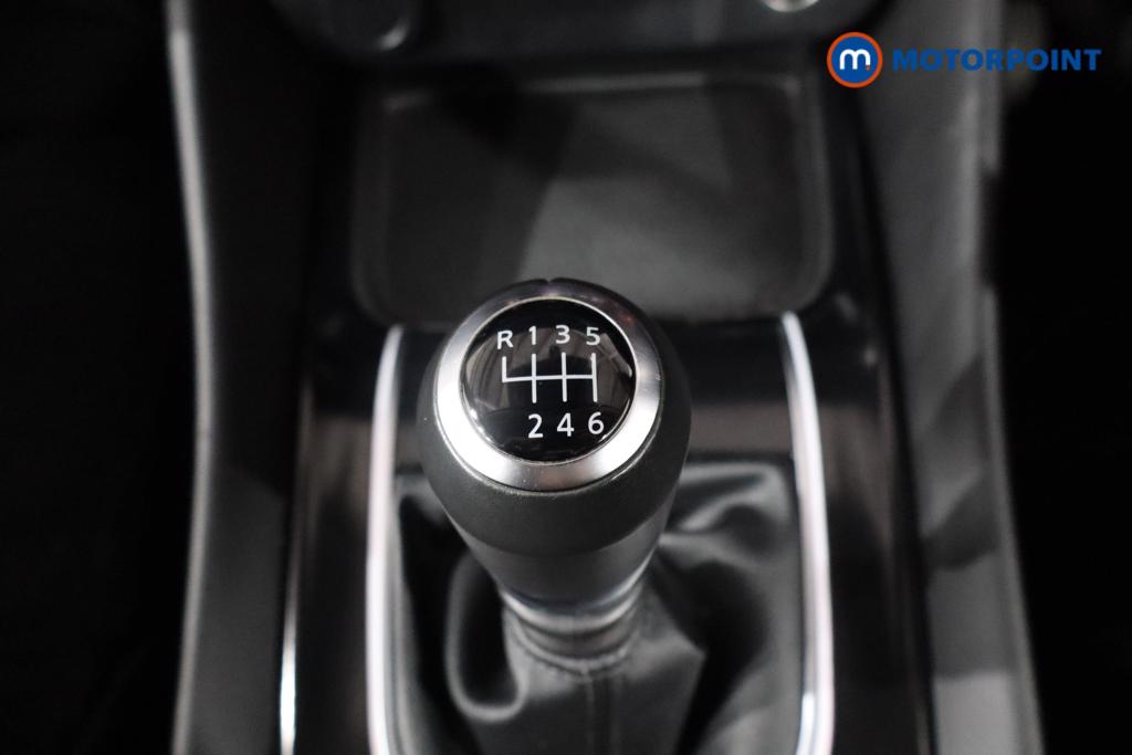 Nissan Qashqai N-Connecta Manual Petrol SUV - Stock Number (1526932) - 15th supplementary image