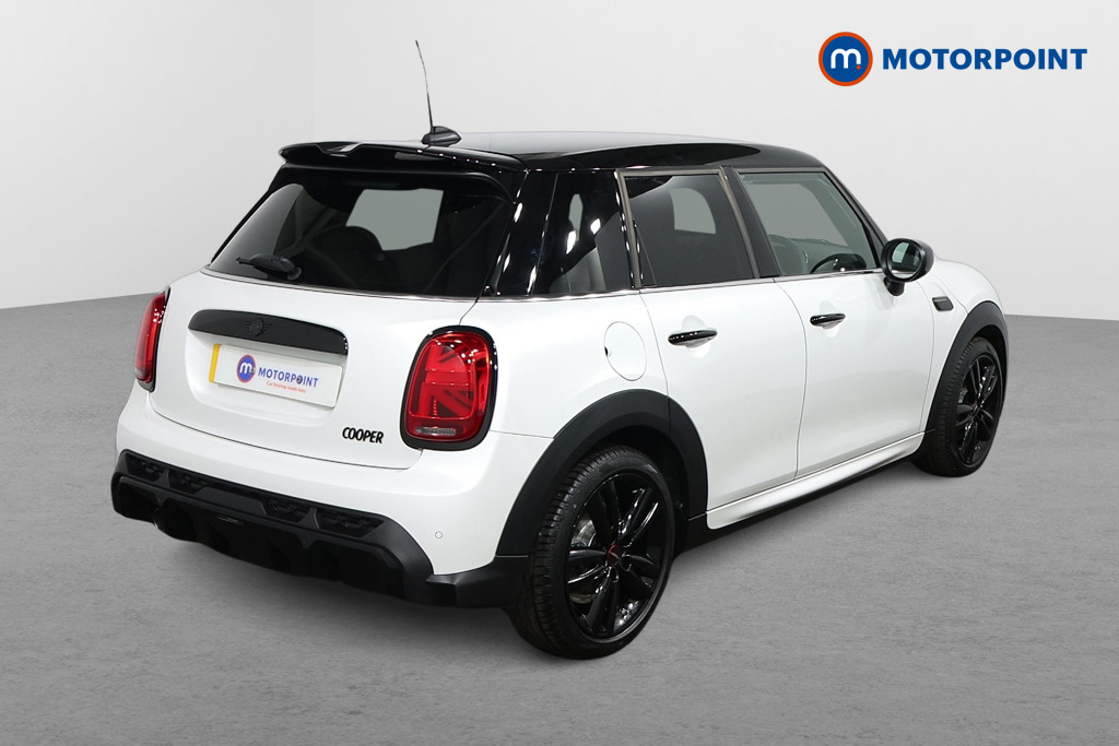 Mini Countryman Cooper Sport Automatic Petrol SUV - Stock Number (1527104) - Drivers side rear corner