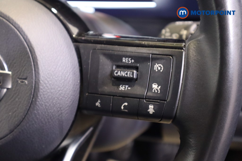 Nissan Qashqai N-Connecta Manual Petrol SUV - Stock Number (1523181) - 7th supplementary image