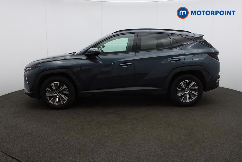 Hyundai Tucson Se Connect Manual Petrol SUV - Stock Number (1525696) - Passenger side