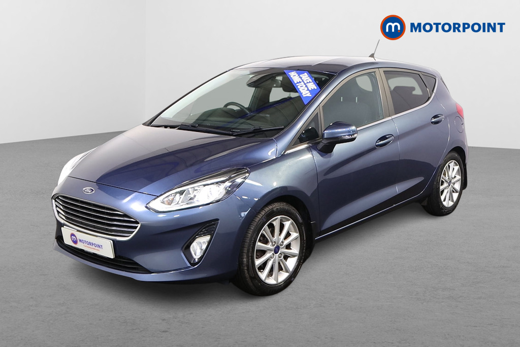 Ford Fiesta Titanium Manual Petrol Hatchback - Stock Number (1525827) - Passenger side front corner