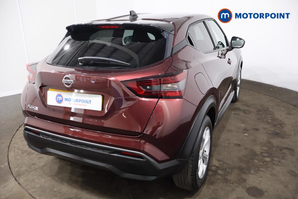 Nissan Juke N-Connecta Automatic Petrol SUV - Stock Number (1521426) - 29th supplementary image