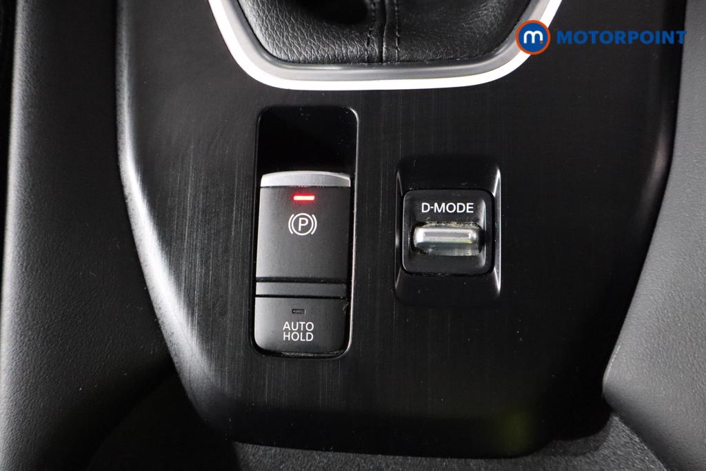 Nissan Qashqai N-Connecta Manual Petrol SUV - Stock Number (1525294) - 19th supplementary image