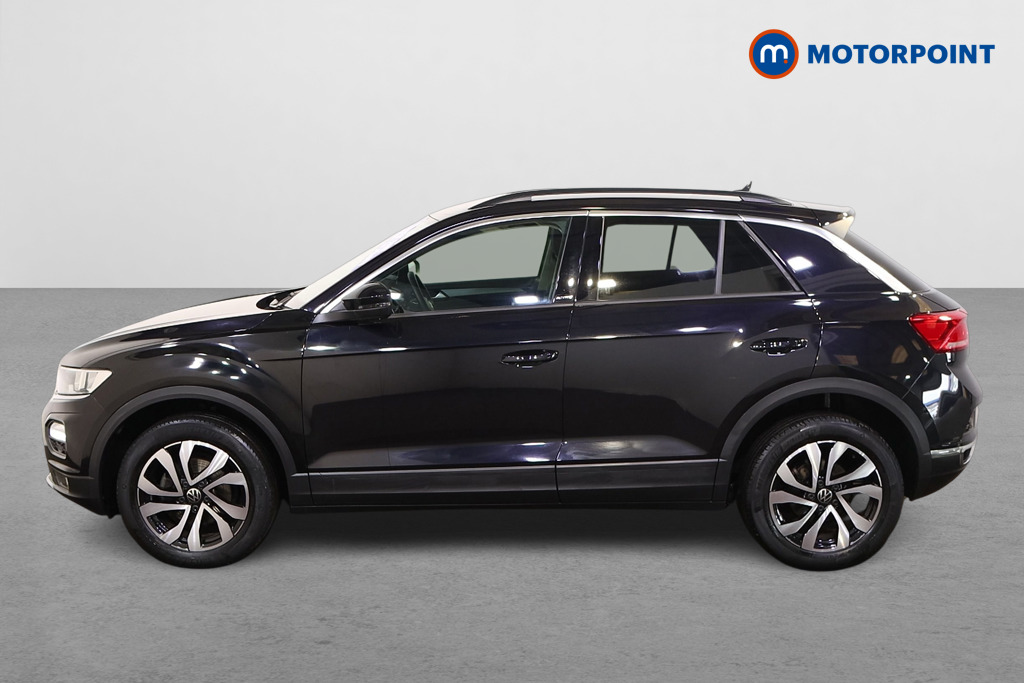 Volkswagen T-Roc Active Manual Petrol SUV - Stock Number (1526919) - Passenger side